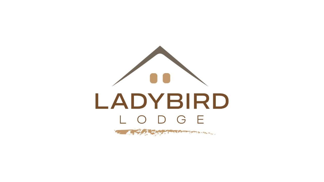 Ladybird Lodge เบลา เซิร์ควา ภายนอก รูปภาพ